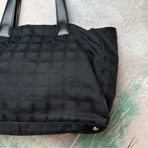 Chanel CC Black Travel Line Nylon Leather Handle Tote Bag - Picture 17 of 17
